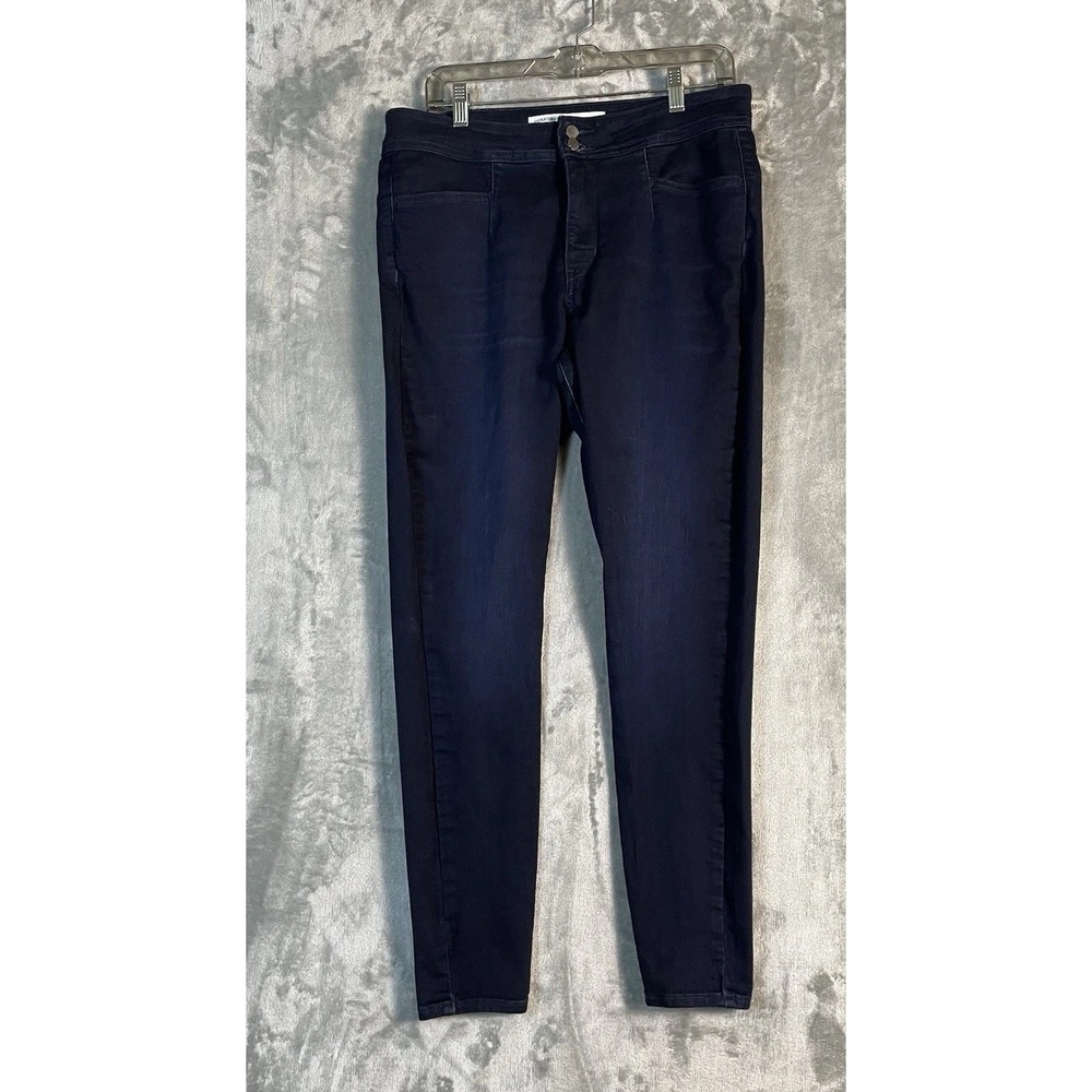Levi Strauss Jeans Women's Size 14 Shaping Super Skinny High Rise Dark Blue